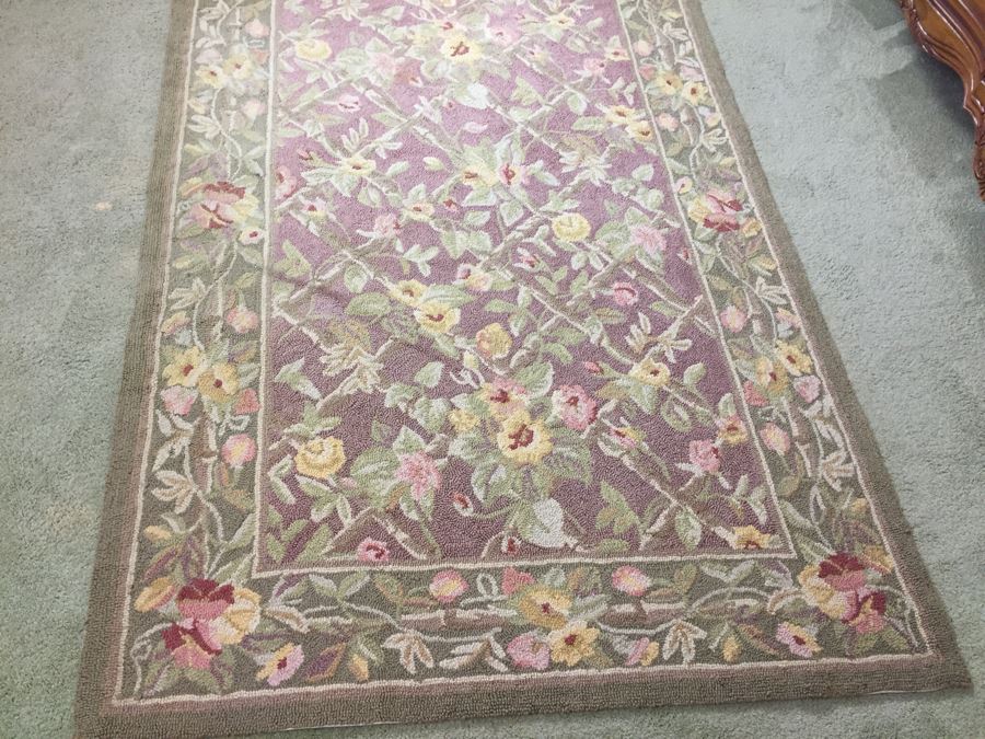 Hand Hooked Rose Motif Rug Goes Great With Shabby Chic Furniture [Photo 5]