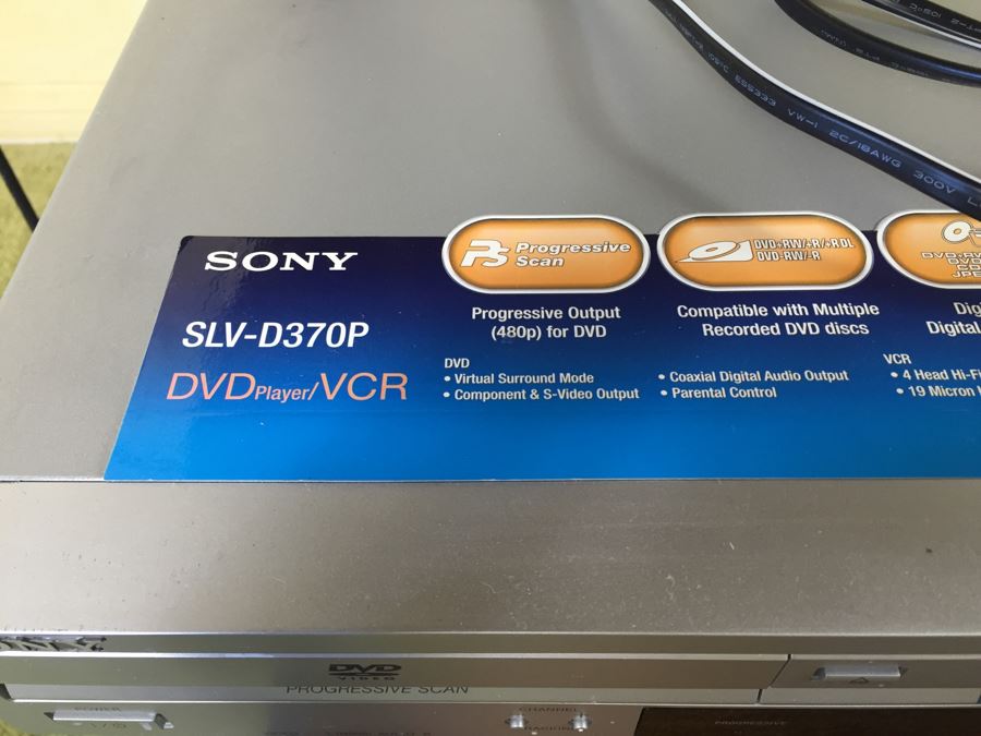 Westinghouse 27' Flat Screen TV Model LTV-27w2 And SONY DVD Player/VCR SLV-D370P [Photo 3]