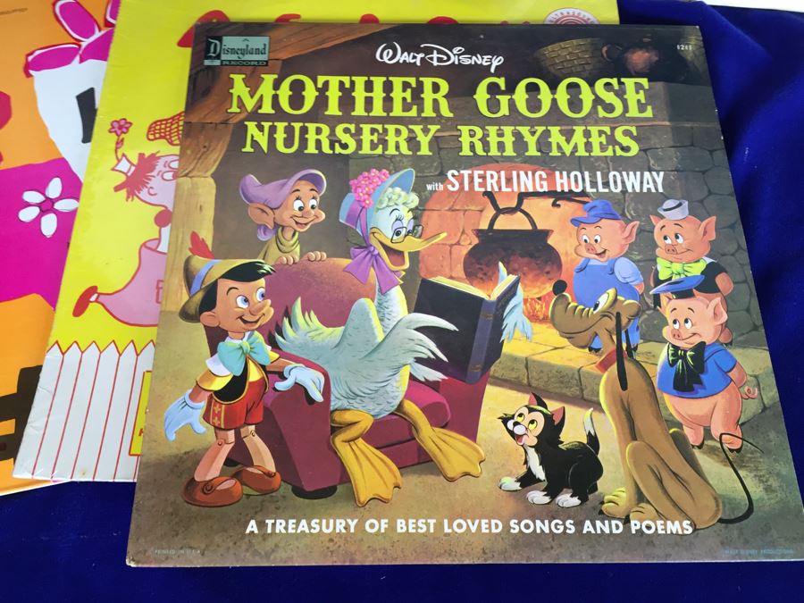 Children's Vinyl Record Lot - Sesame Street & Walt Disney World [Photo 7]