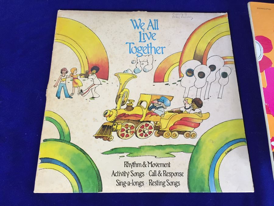Children's Vinyl Record Lot - Sesame Street & Walt Disney World [Photo 11]
