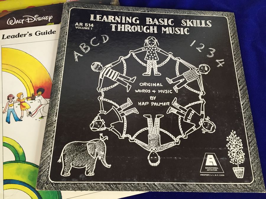 Children's Vinyl Record Lot - Sesame Street & Walt Disney World [Photo 5]