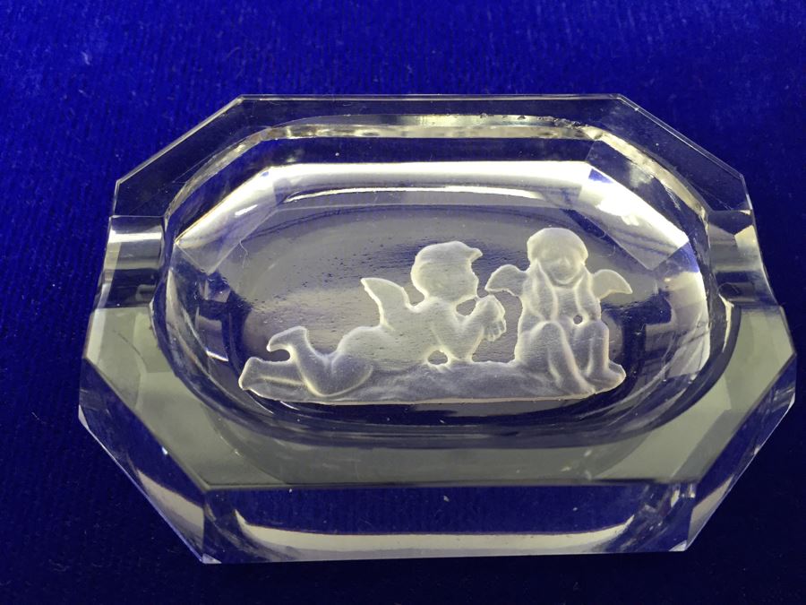 Pair Of Cut Glass Cherub Ashtrays [Photo 4]