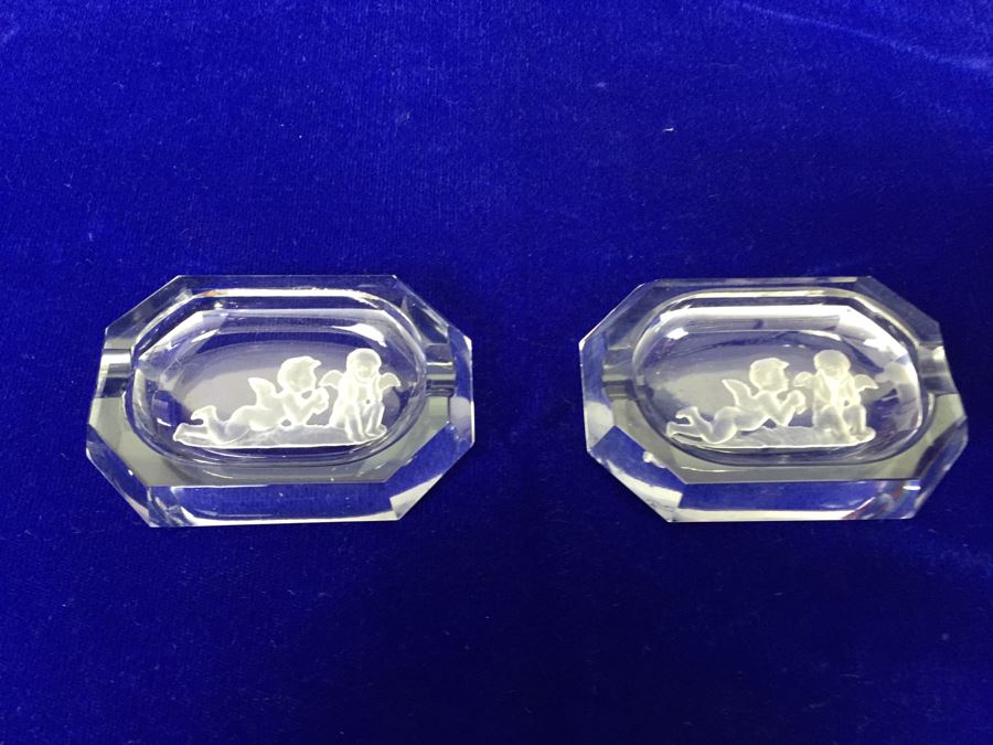 Pair Of Cut Glass Cherub Ashtrays [Photo 2]