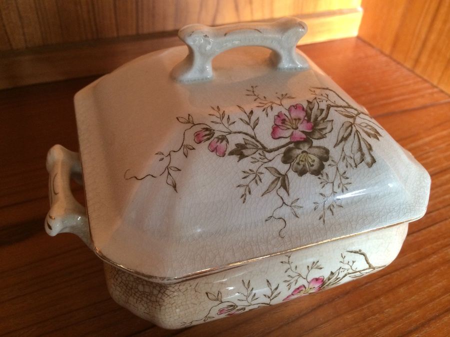 Vintage Royal Ironstone China Alfred Meakin England Tureen [Photo 1]