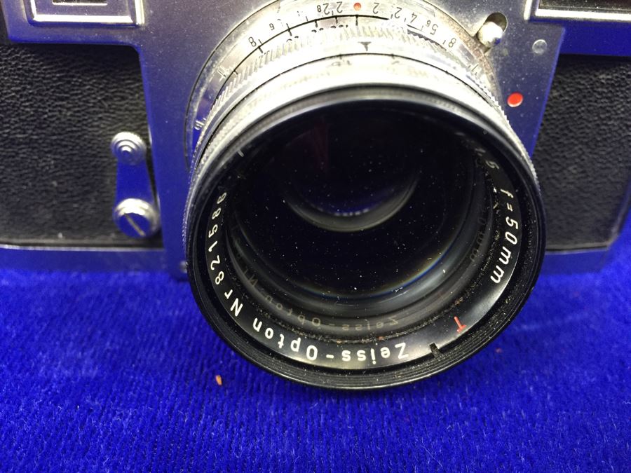 Vintage Contax Camera With Leather Case, Manual And Zeiss Sonnar 50mm Lens [Photo 6]