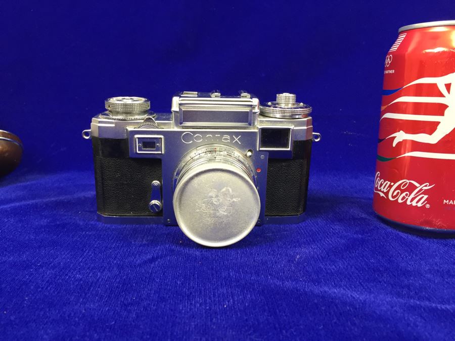 Vintage Contax Camera With Leather Case, Manual And Zeiss Sonnar 50mm Lens [Photo 3]