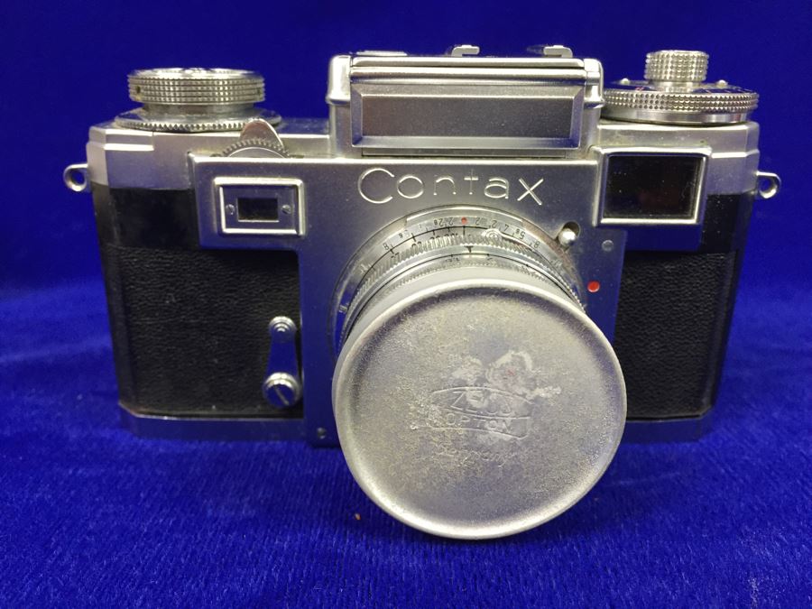 Vintage Contax Camera With Leather Case, Manual And Zeiss Sonnar 50mm Lens [Photo 4]