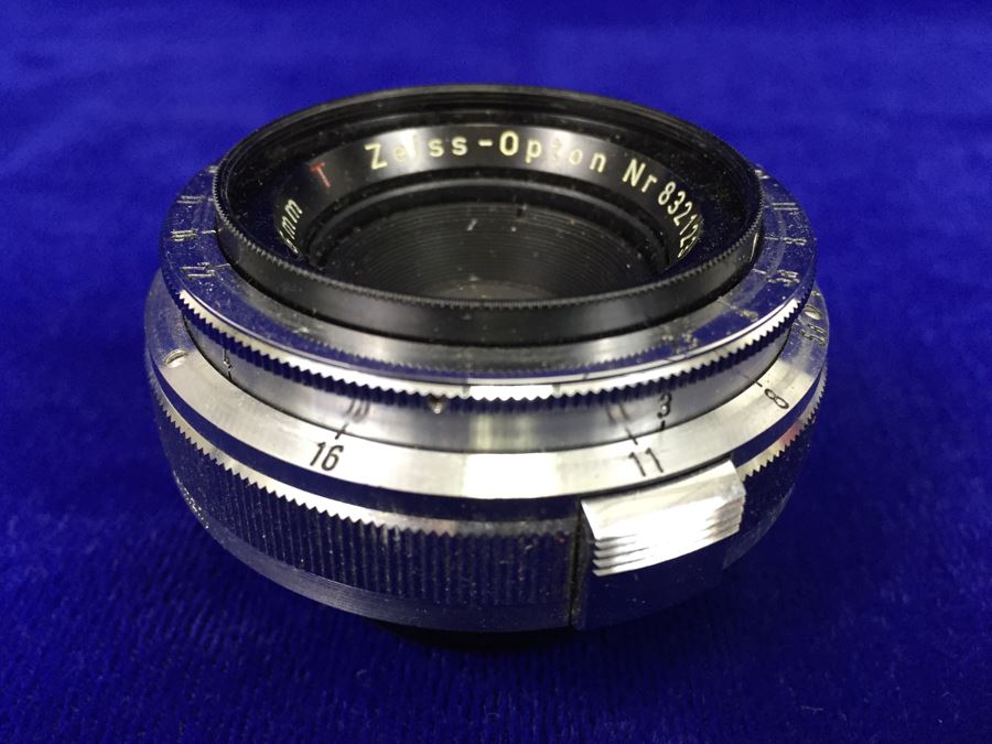 Zeiss-Opton Biogon 35mm Lens [Photo 12]