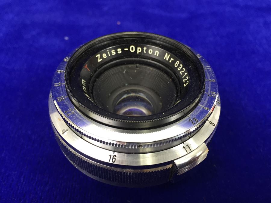 Zeiss-Opton Biogon 35mm Lens [Photo 2]