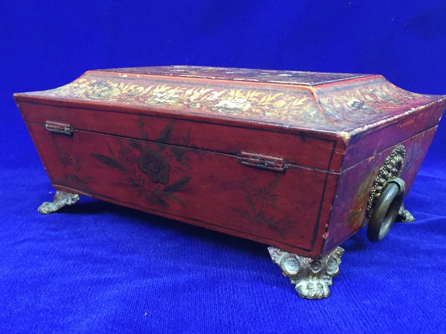 Old Asian Laquer Hand Painted Footed Box Don't Have Key [Photo 14]