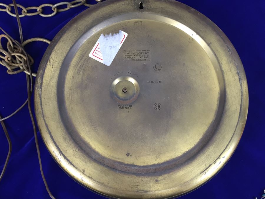 United Clock Company Pocket Watch Wall Or Hanging Clock Model No. 40 [Photo 12]