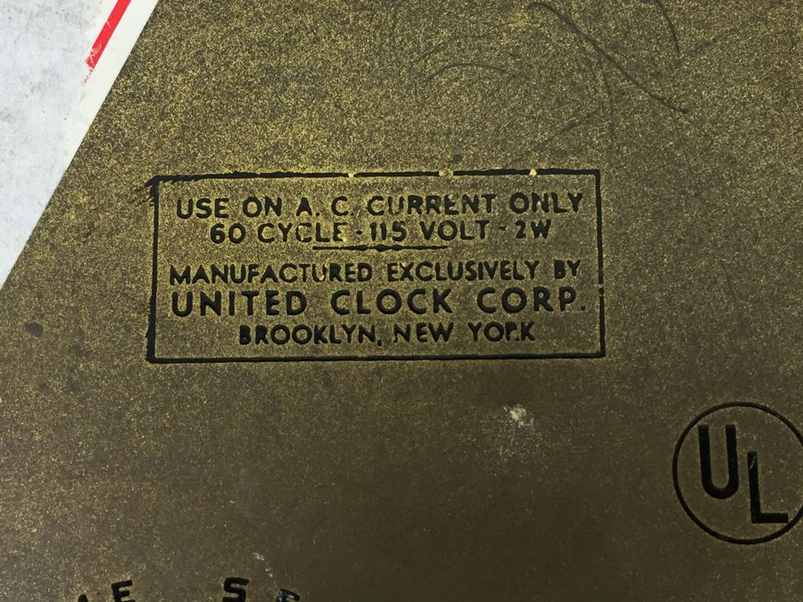 United Clock Company Pocket Watch Wall Or Hanging Clock Model No. 40 [Photo 16]