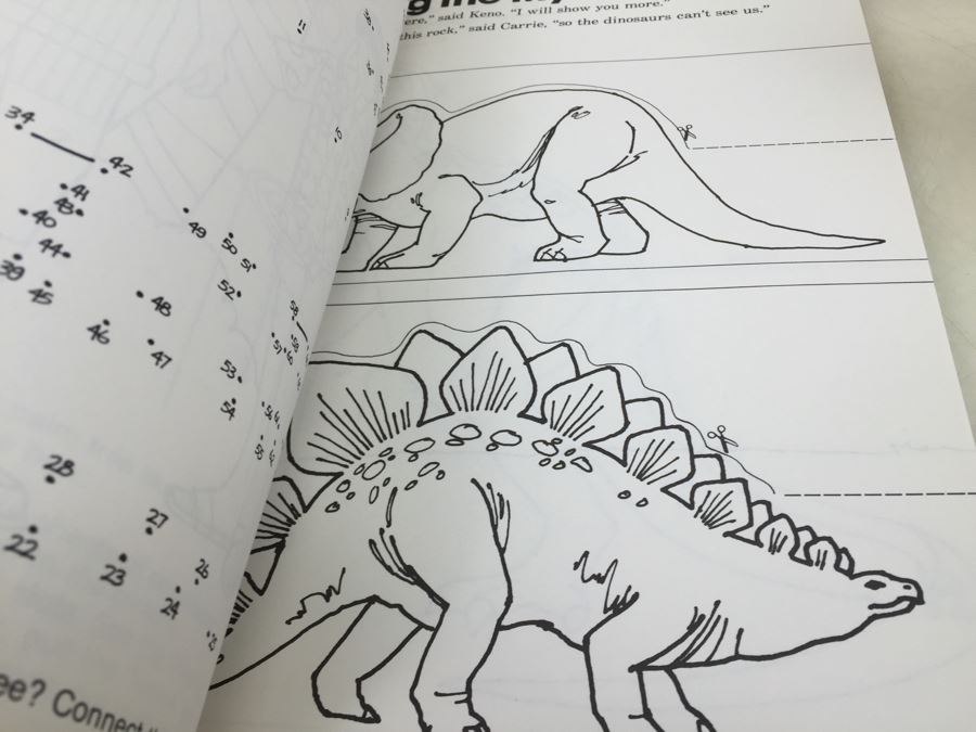 Crayola Crayons And Crayola Activity Books New Old Stock [Photo 12]