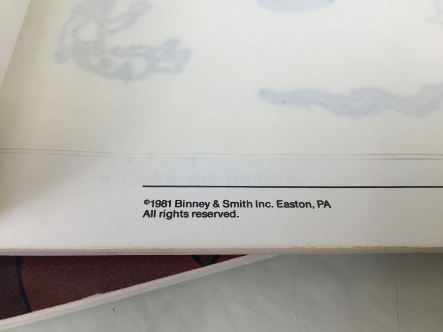 Crayola Crayons And Crayola Activity Books New Old Stock [Photo 5]