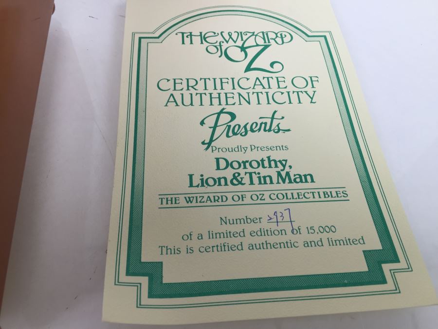The Wizard Of Oz Dorothy, Lion & Tin Man Music Box Limited Edition 2,397 Of 15,000 [Photo 4]