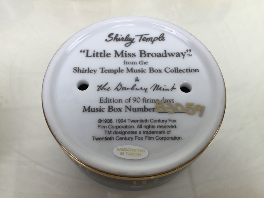 (6) Shirley Temple Music Box Collection From Danbury Mint Limited Edition Vintage 1994 [Photo 17]