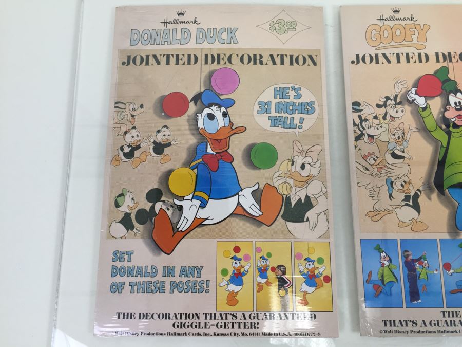 (2) Hallmark Jointed Decorations From Disney Donald Duck And GOOFY New Old Stock [Photo 3]