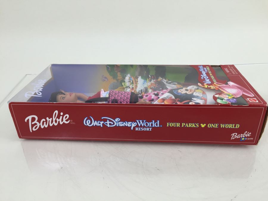 Barbie Walt Disney World Resort Four Parks One World 56744 Mattel New In Box Vintage 2002 [Photo 12]