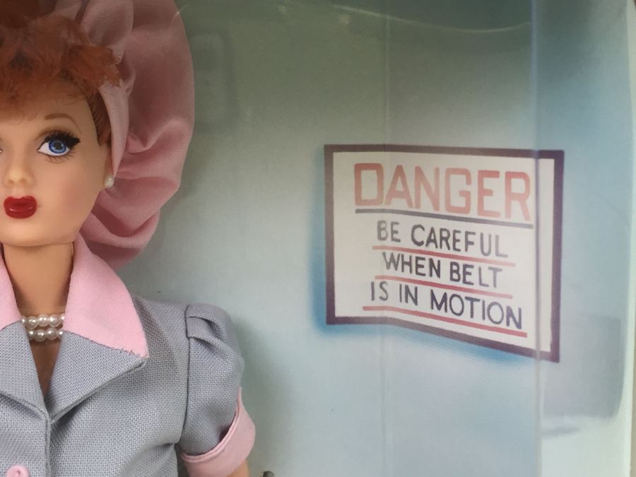 I Love Lucy Starring Lucille Ball As Lucy Ricardo Classic Edition 'Job Switching' Episode 39 Mattel 21268 New In Box Vintage 1998 [Photo 6]