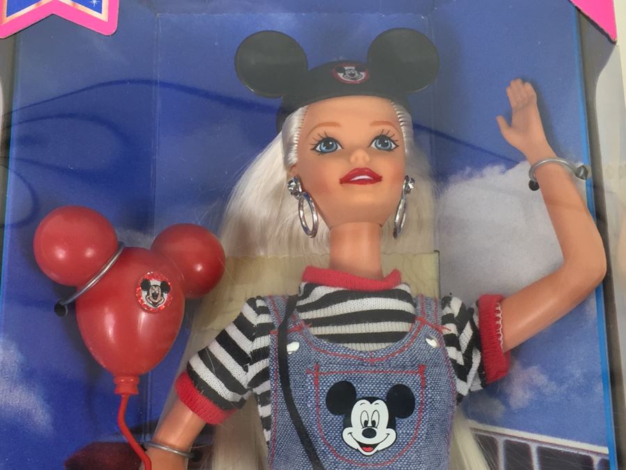 Disney Fun Barbie Mattel 17058 New In Box Vintage 1996 [Photo 5]