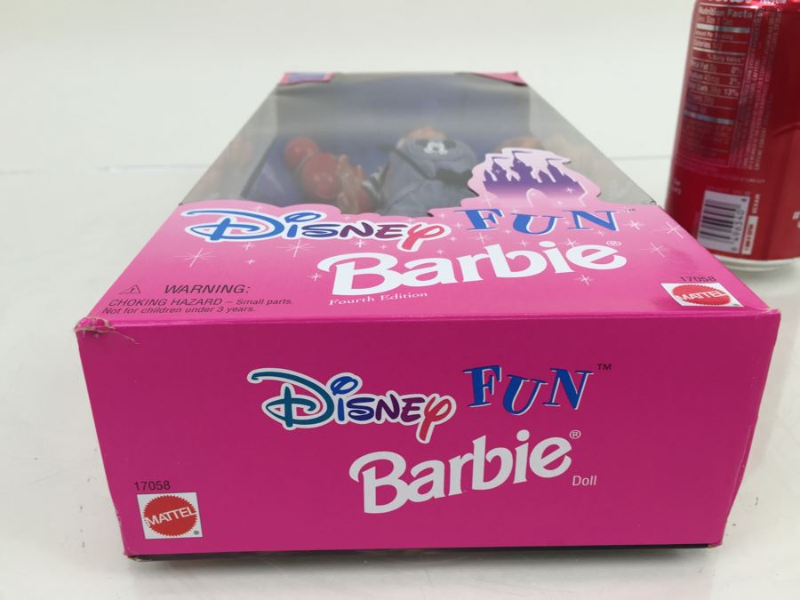 Disney Fun Barbie Mattel 17058 New In Box Vintage 1996 [Photo 9]