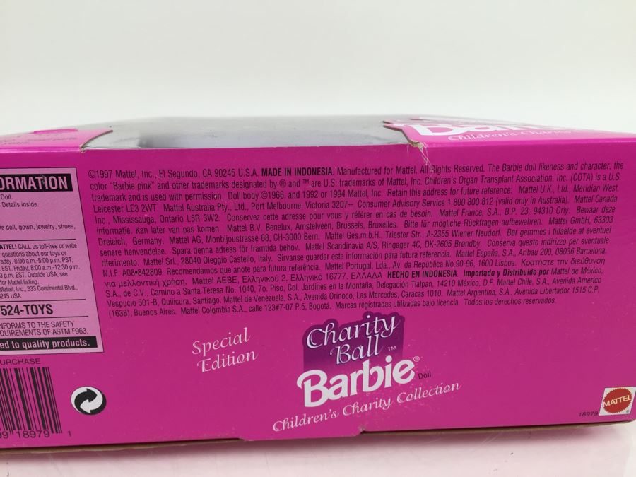 Charity Ball Barbie COTA Mattel 18979 New In Box Vintage 1997 [Photo 12]