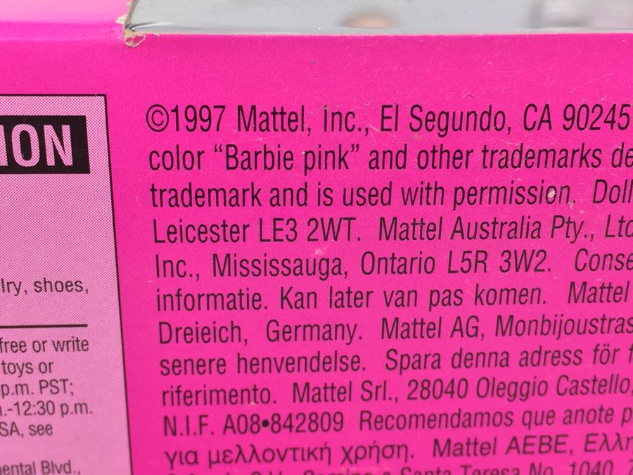 Charity Ball Barbie COTA Mattel 18979 New In Box Vintage 1997 [Photo 13]