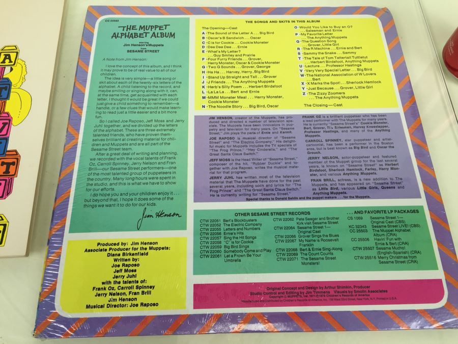 SEALED The Muppet Alphabet Album Starring Jim Henson's MUPPETS From Sesame Street CC 25503 And 1976 Sesame Street Activities Book [Photo 6]