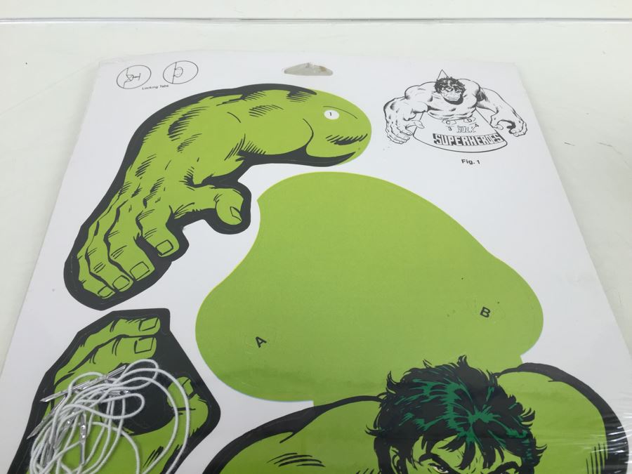 Sealed Superheroes Party Hats With Action Moving Parts From Reed [Photo 12]