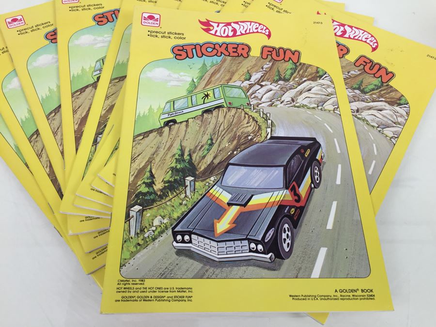 (10) Hot Wheels Sticker Fun A Golden Book New Old Stock Mattel 2147-3 Vintage 1983 [Photo 4]