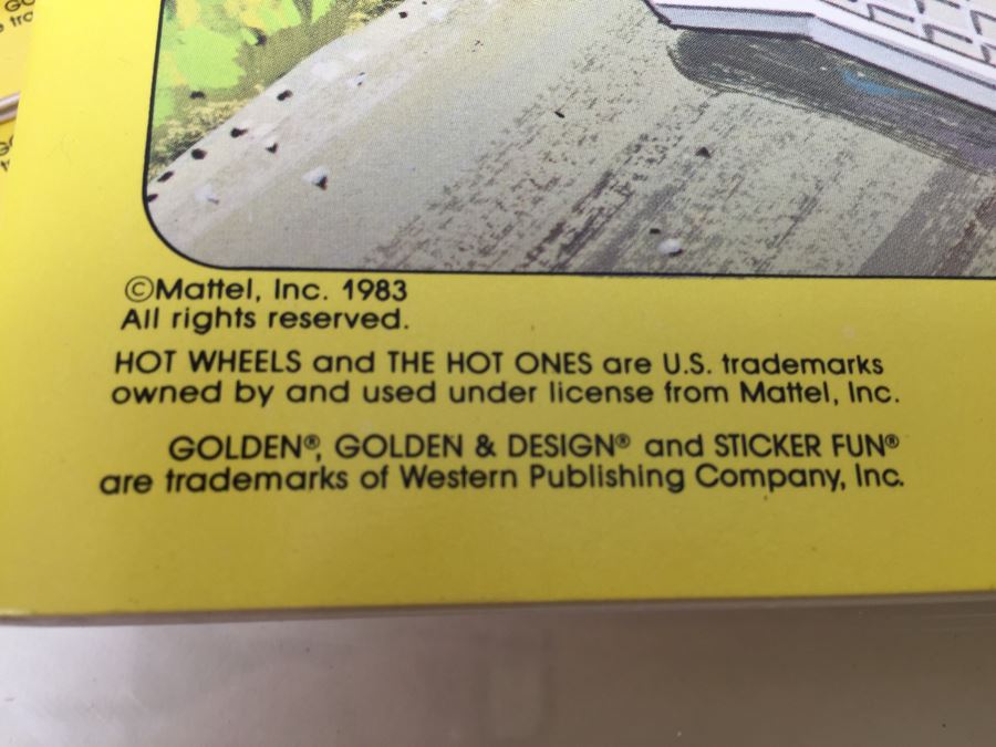 (10) Hot Wheels Sticker Fun A Golden Book New Old Stock Mattel 2147-3 Vintage 1983 [Photo 9]