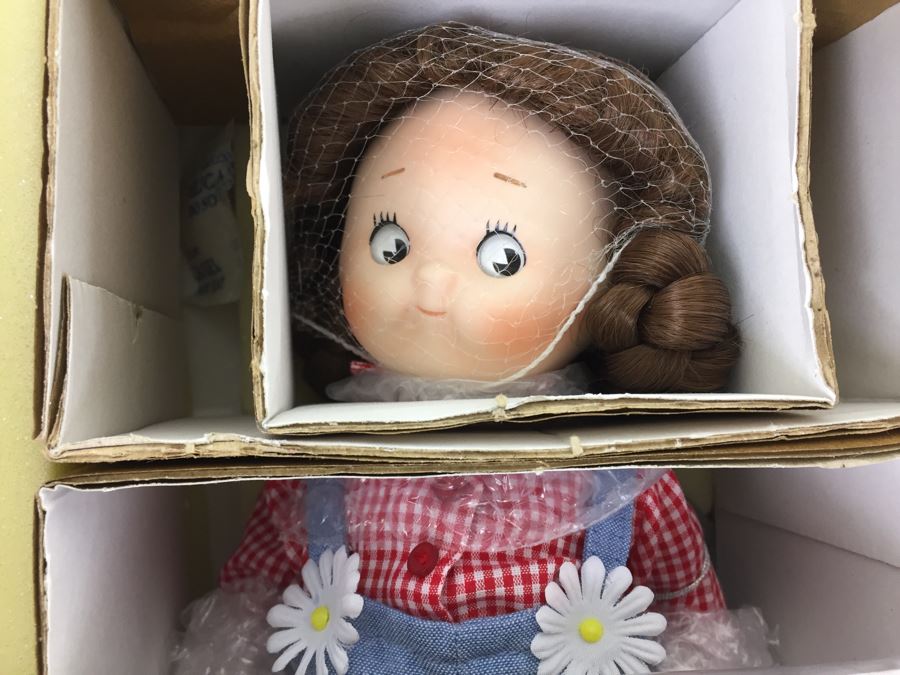 Campbell Kids 'The Little Gardener' Vintage 1996 Danbury Mint New In Box [Photo 9]