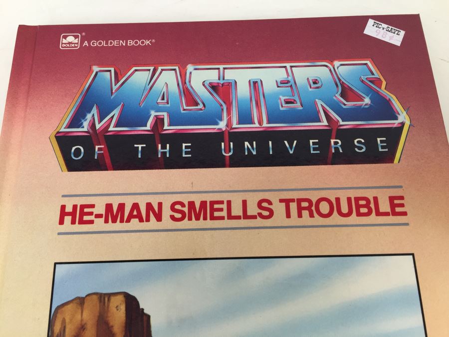 MASTERS OF THE UNIVERSE 'He-Man Smells Trouble' Hardcover Book Mattel Golden Book New Old Stock Vintage 1985 [Photo 2]