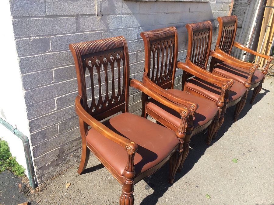 Wooden Arm Chairs [Photo 2]