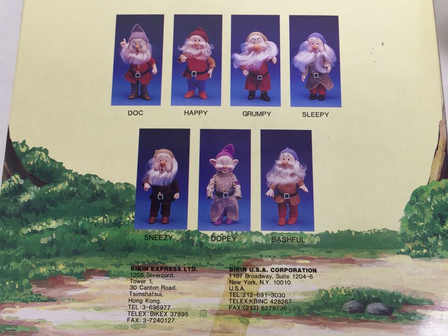 Disney's Snow White 'Snow White' 11 1/2' Full Jointed Doll New In Box By Bikin BN-1000 [Photo 7]