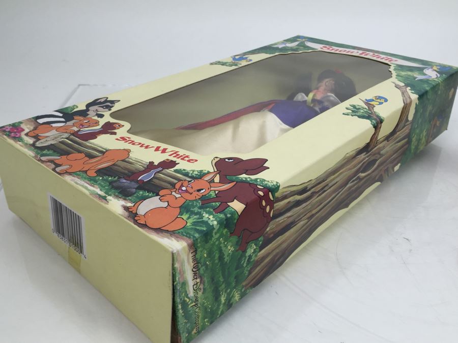 Disney's Snow White 'Snow White' 11 1/2' Full Jointed Doll New In Box By Bikin BN-1000 [Photo 6]