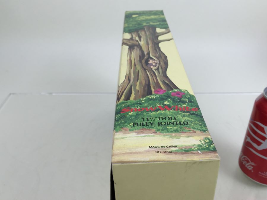 Disney's Snow White 'Snow White' 11 1/2' Full Jointed Doll New In Box By Bikin BN-1000 [Photo 9]