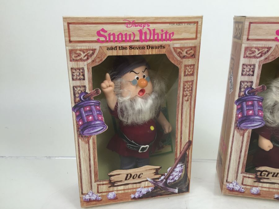 Vintage Disney's Snow White And The Seven Dwarfs 'Grumpy' And 'Doc' Figurines Action Figures Bikin New In Box [Photo 3]