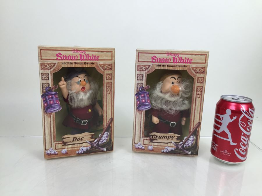 Vintage Disney's Snow White And The Seven Dwarfs 'Grumpy' And 'Doc' Figurines Action Figures Bikin New In Box [Photo 1]