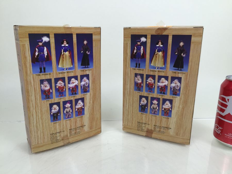Vintage Disney's Snow White And The Seven Dwarfs 'Bashfull' And 'Sleepy' Figurines Action Figures Bikin New In Box [Photo 2]