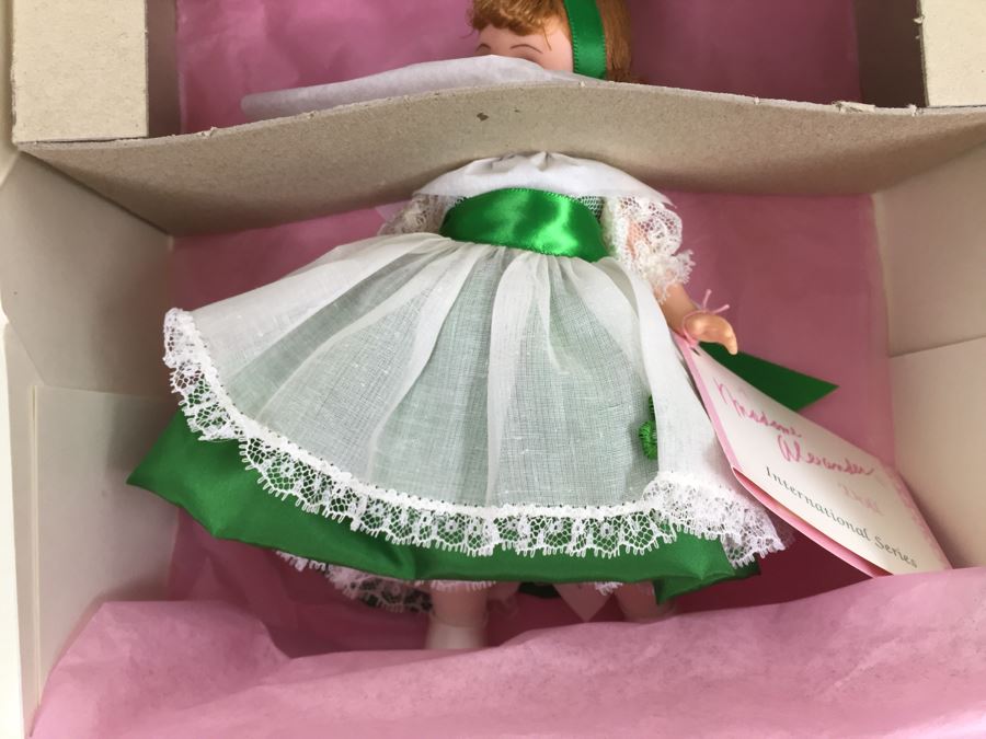 Madame Alexander Doll Irish Lass 11555 Red Hair Green Eyes New In Box [Photo 6]