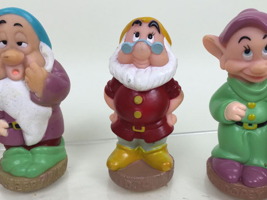 Walt Disneys Snow White And The Seven Dwarfs Seven Dwarfs Vinyl Figurines Loose 