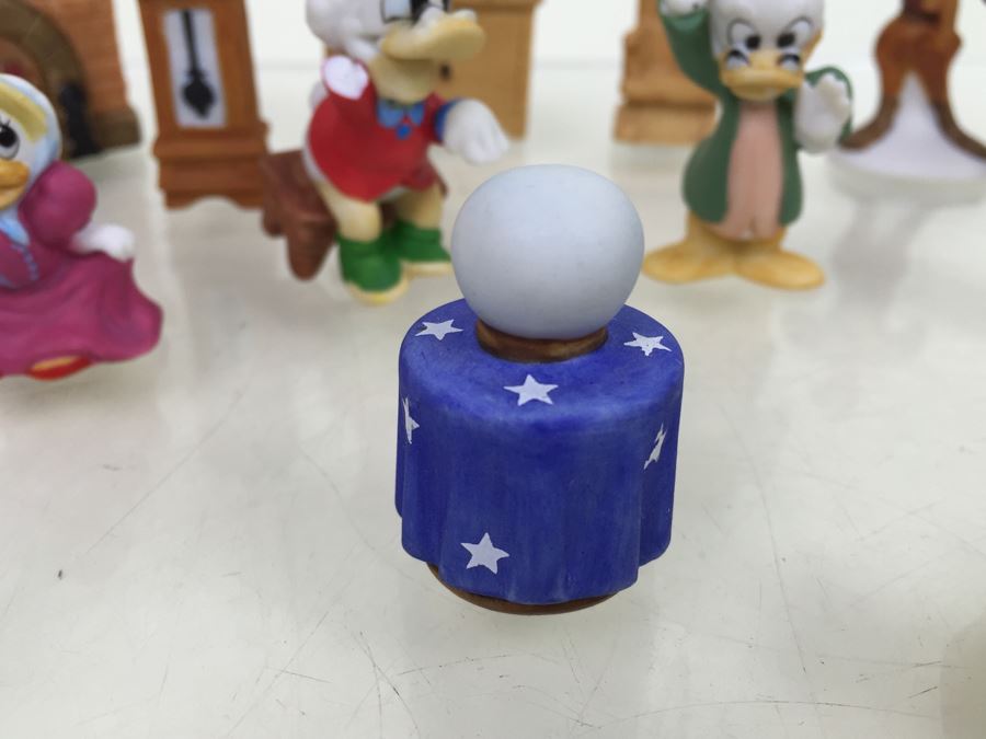 Vintage Large Lot Of Disney Miniature Figurines And Furniture Painted [Photo 3]