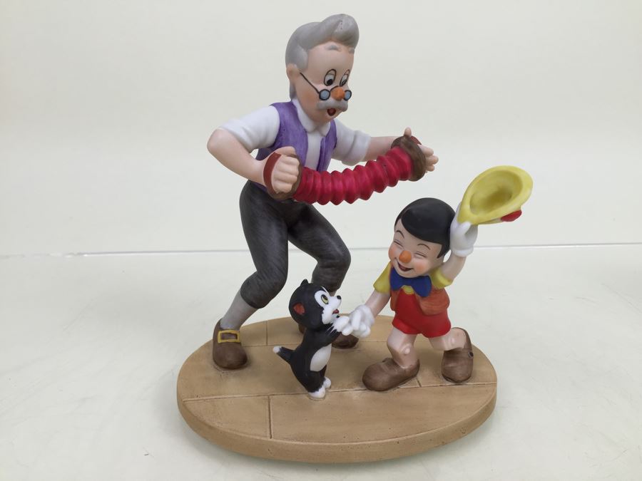 Grolier Collectibles Disney's Magic Memories 'Pinocchio' Second Limited Edition Of 15,000 Made In Japan Vintage 1992 [Photo 4]