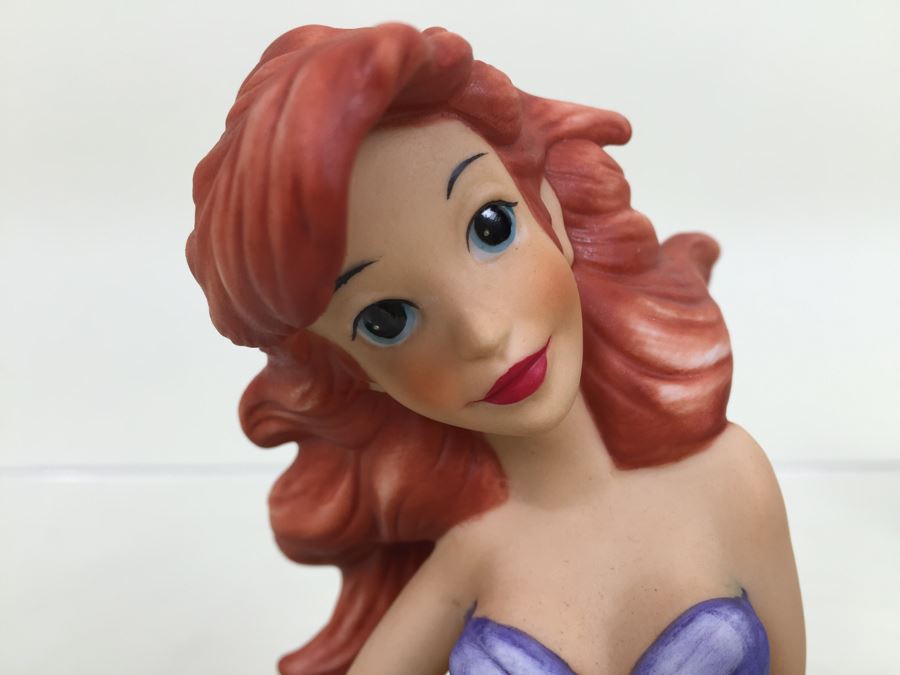 Disney's Little Mermaid 'Ariel' Figurine [Photo 2]
