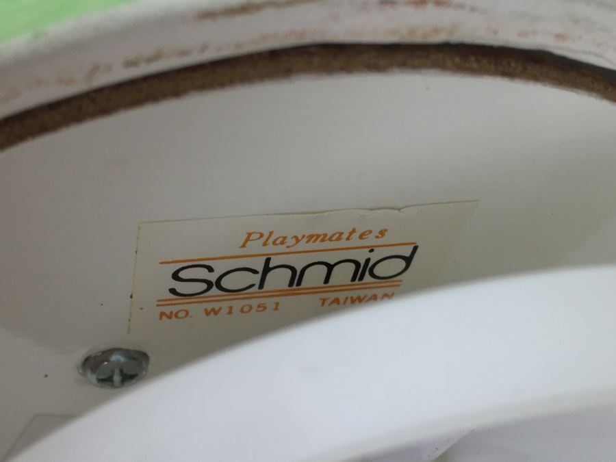 Pair Of Walt Disney Company Music Boxes 'Bambi' And 'Thumper' Schmid Musical Collectibles [Photo 14]