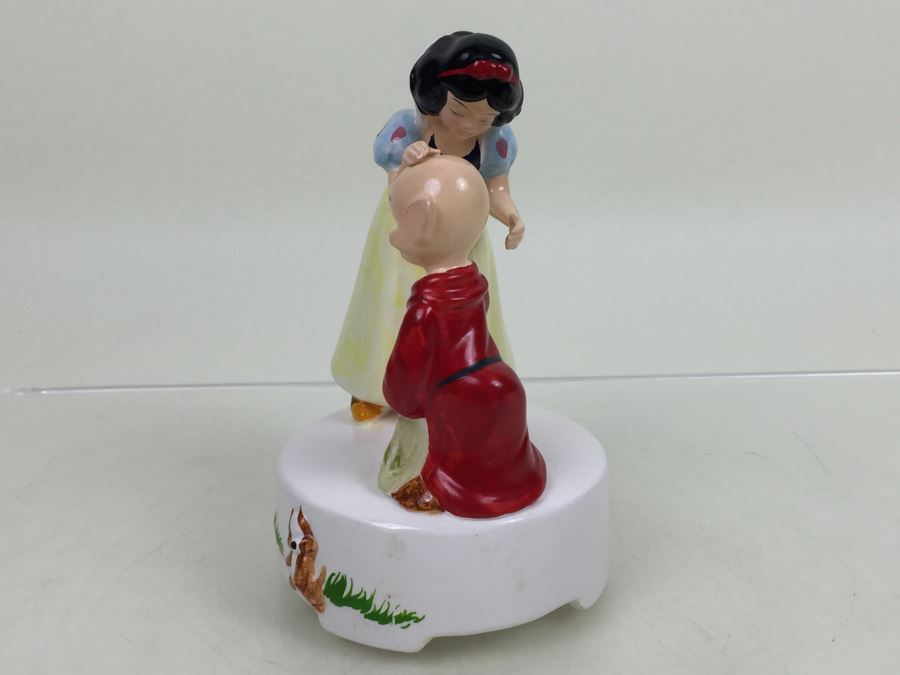 Walt Disney Company Music Box Snow White And The Seven Dwarfs [Photo 5]