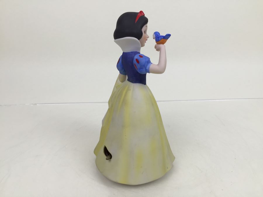 Snow White Music Box [Photo 7]
