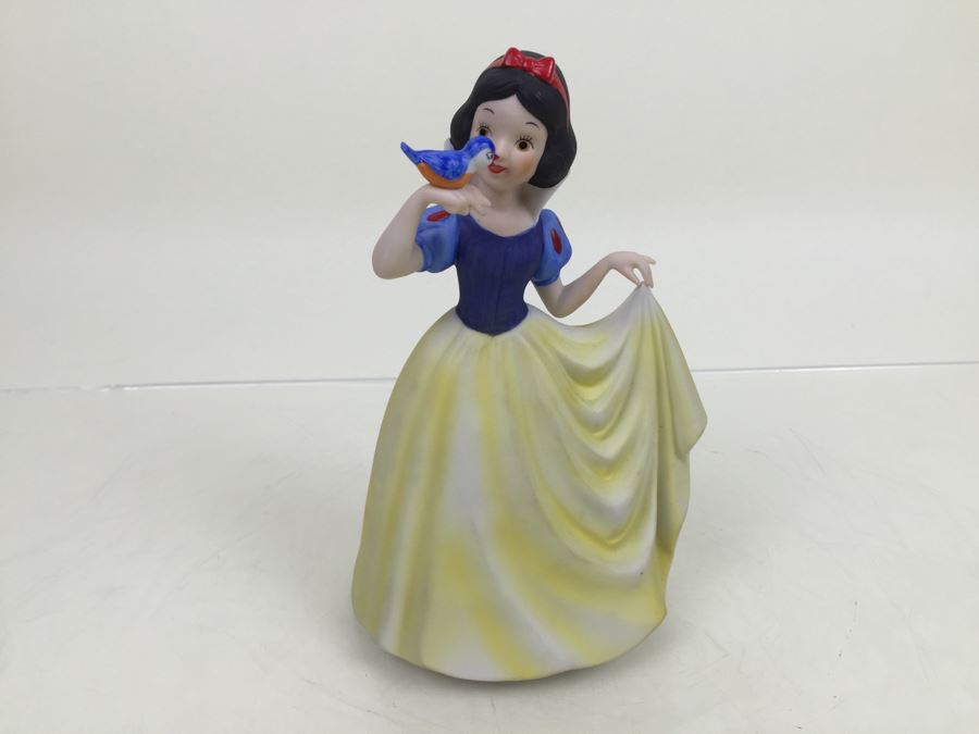 Snow White Music Box [Photo 4]