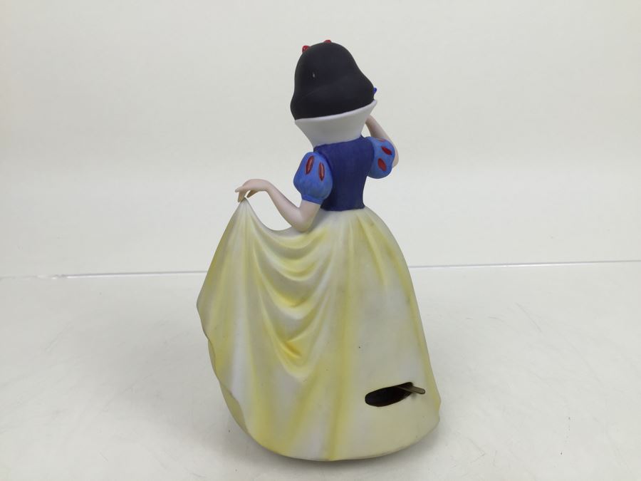 Snow White Music Box [Photo 6]
